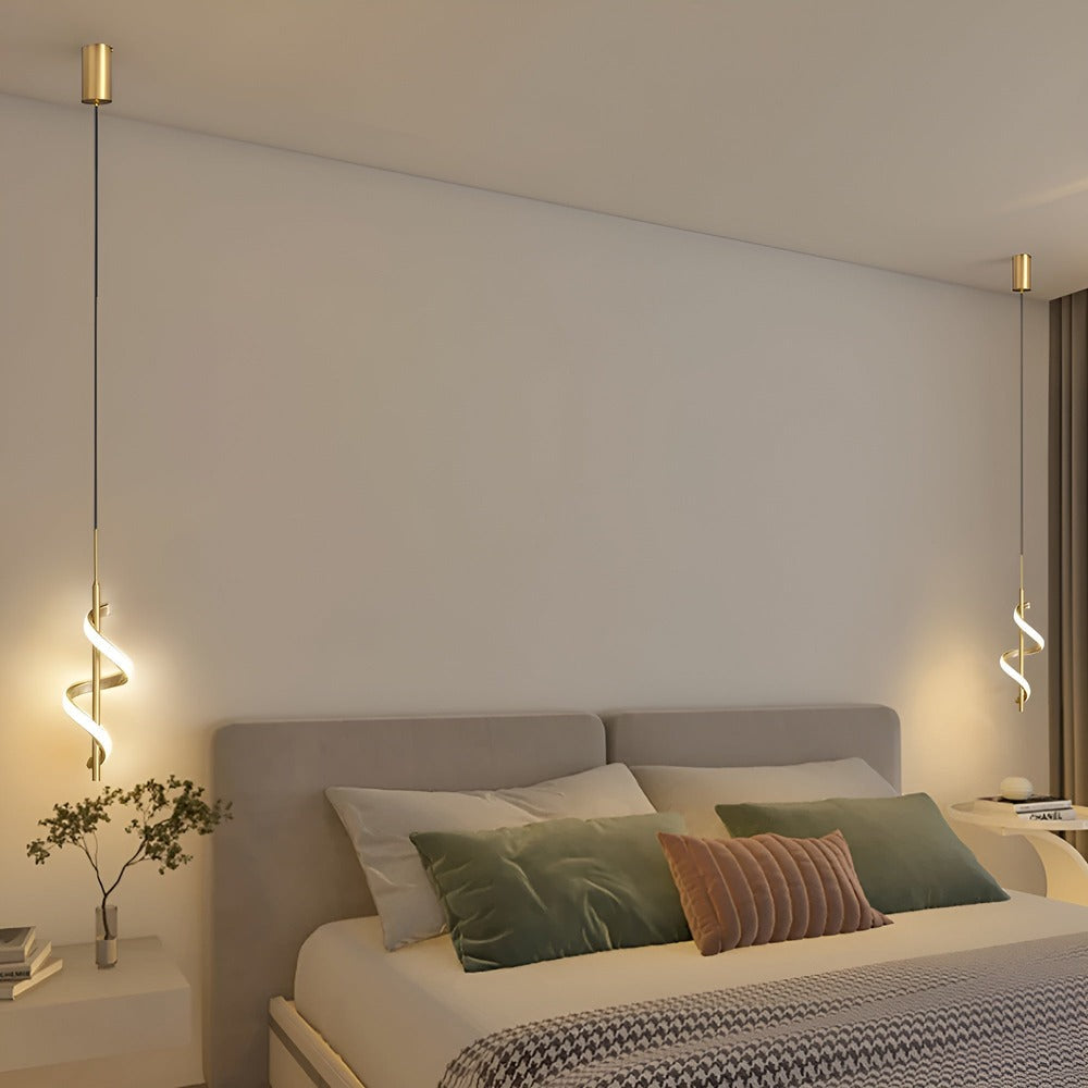 Aurista – Spiralformad LED-Krona i Guld & Svart