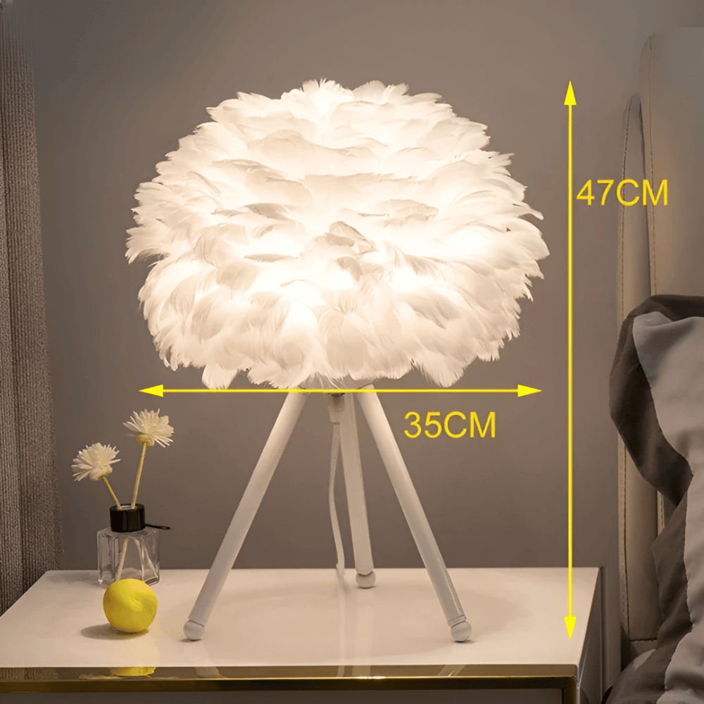 Valeria Plume – Fjäderlampa i elegant design