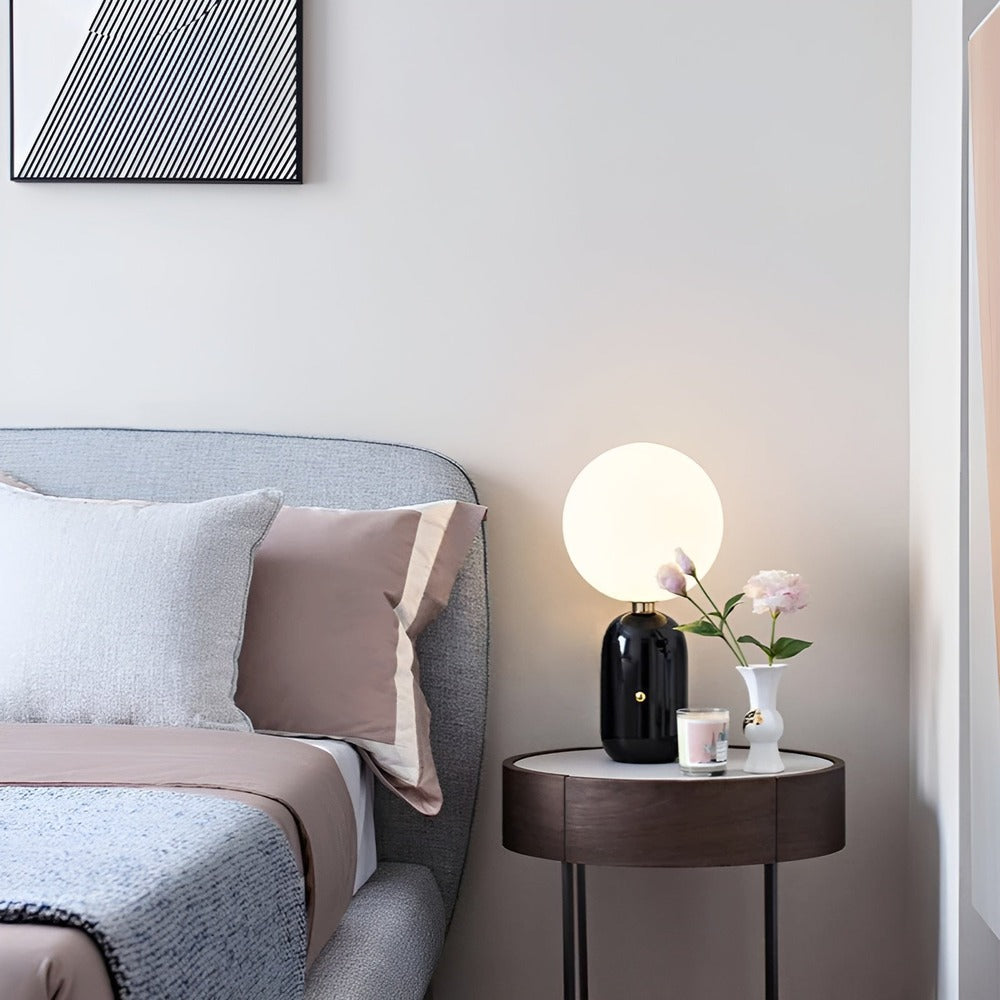 Valeria Sphere – Glasglobslampa med dimbart LED-ljus