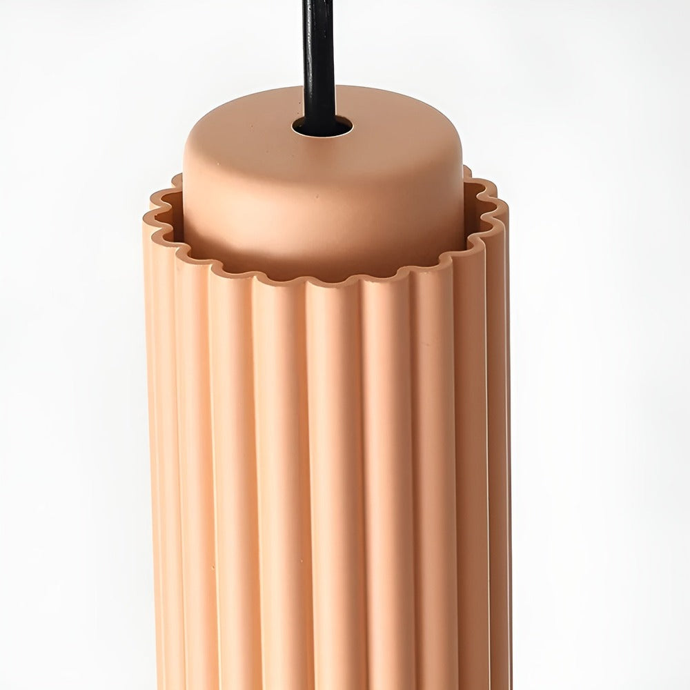 Lunava – Skandinavisk Taklampa i Glas & Metall