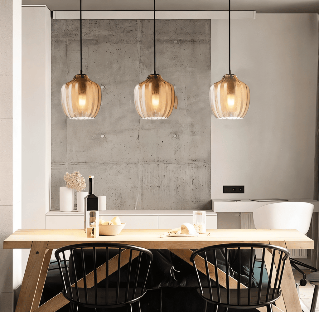 Vintara – Pendellampa i Glas med Zigzag-Design